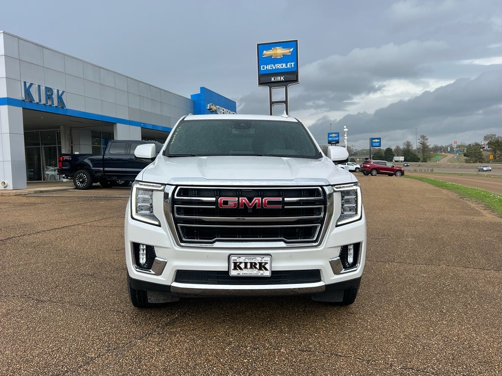 2023 GMC Yukon SLT