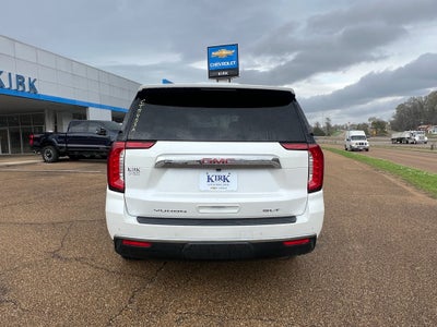 2023 GMC Yukon SLT