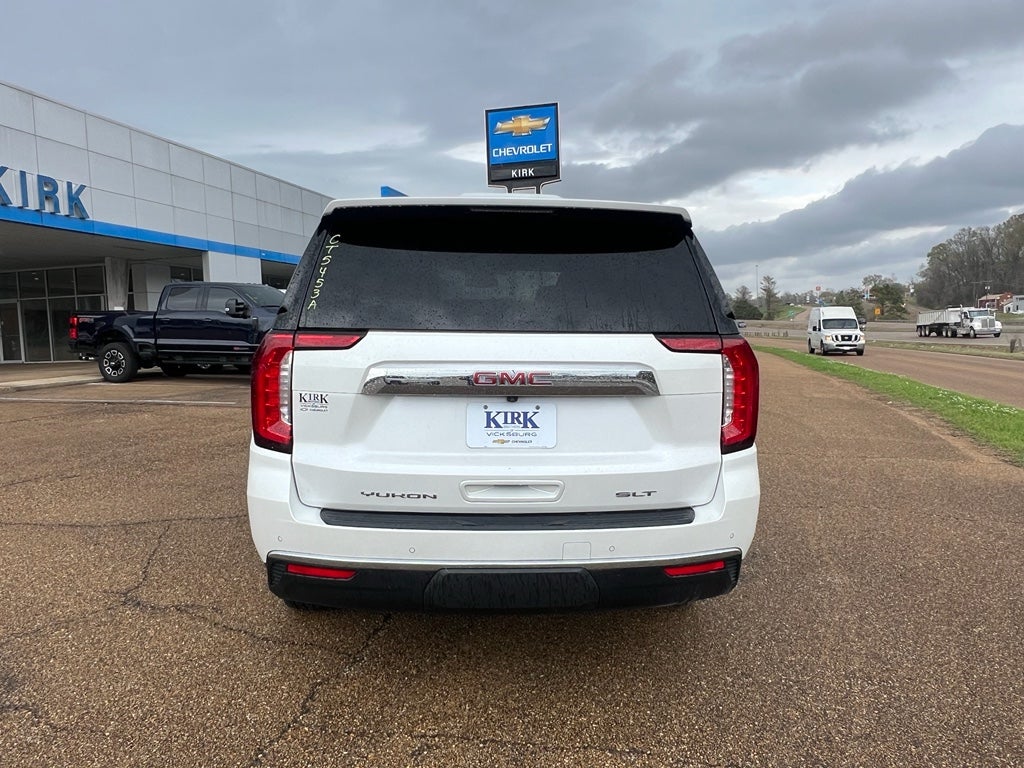 2023 GMC Yukon SLT