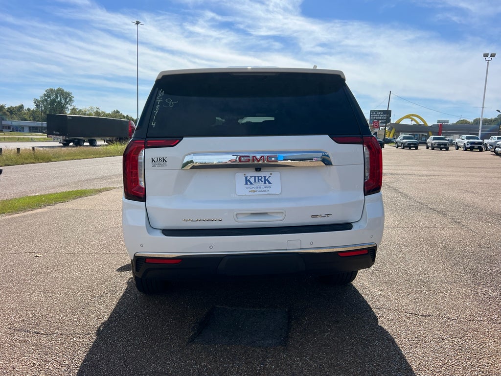 2023 GMC Yukon SLT
