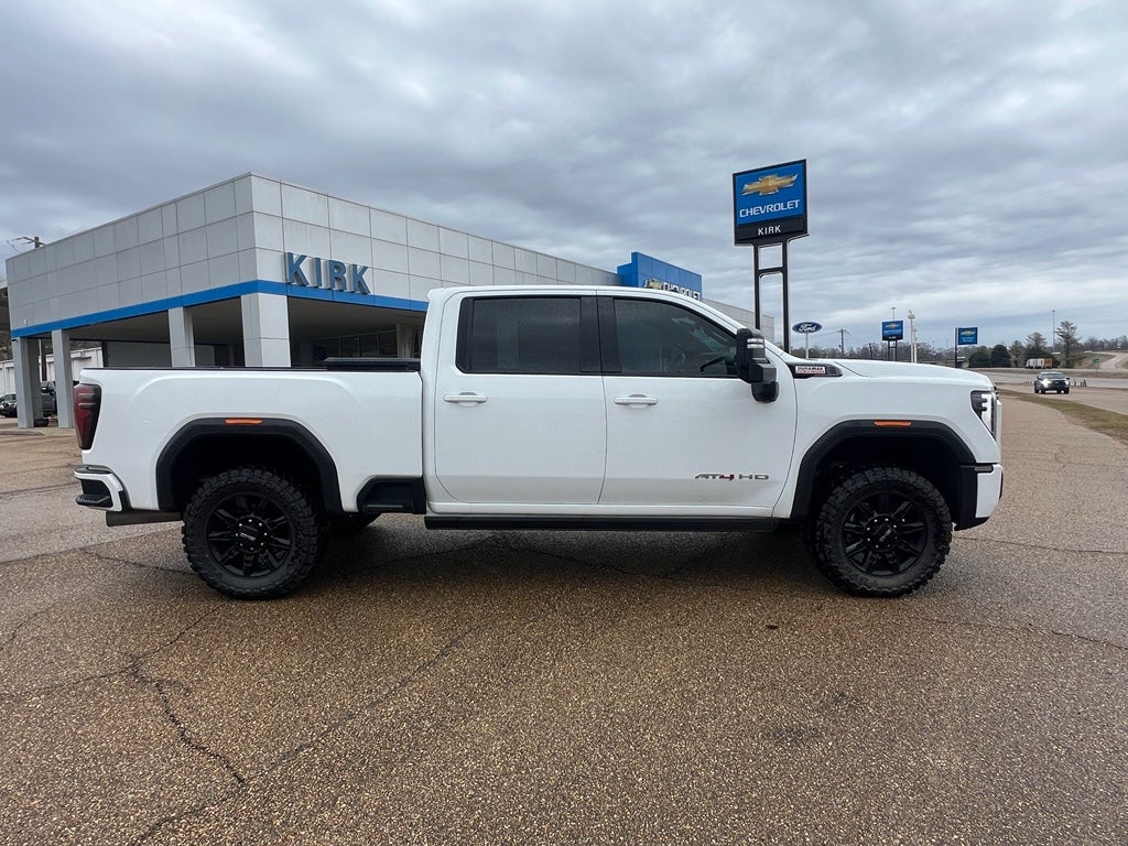 2024 GMC Sierra 2500 HD AT4
