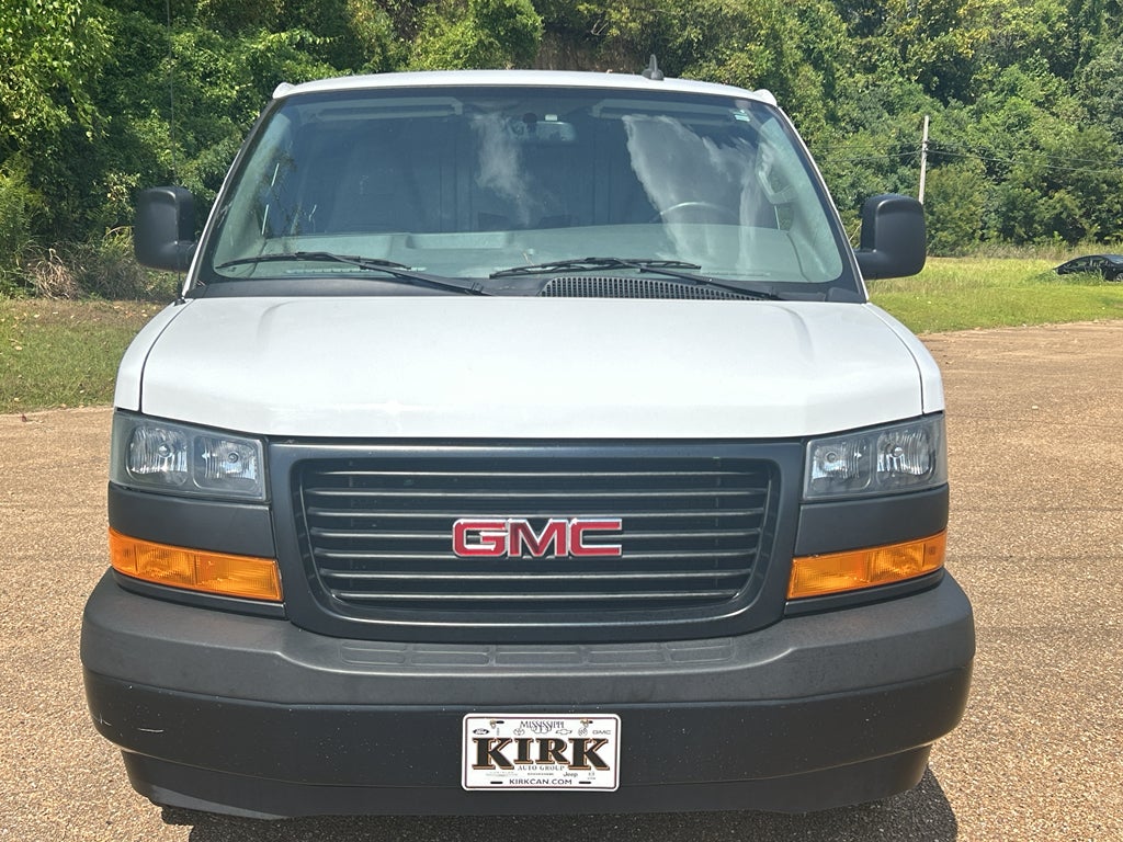 2023 GMC Savana Cargo 2500 Work Van