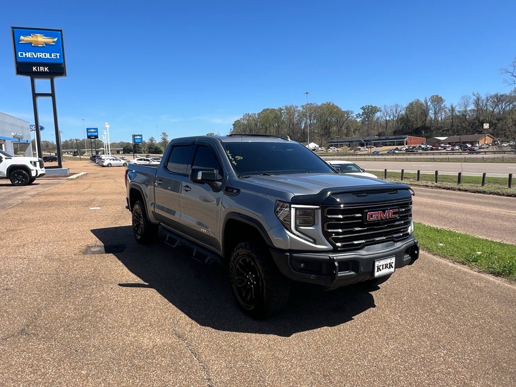 2023 GMC Sierra 1500 AT4X