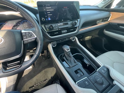 2024 Toyota Grand Highlander Hybrid XLE