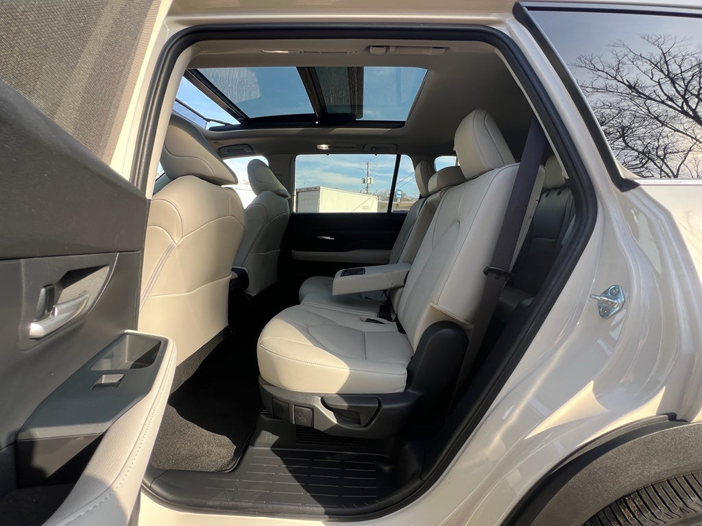 2024 Toyota Grand Highlander Hybrid XLE