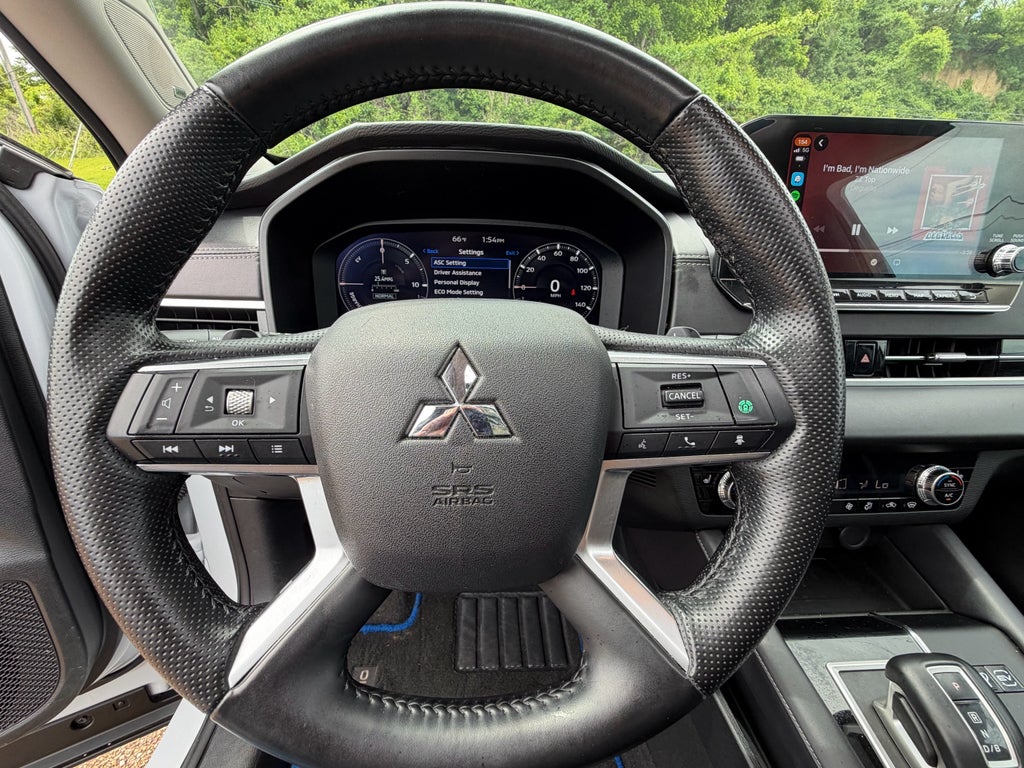 2024 Mitsubishi Outlander Plug-In Hybrid SE