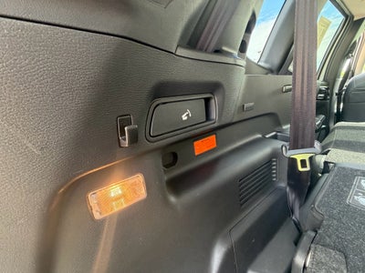 2024 Mitsubishi Outlander Plug-In Hybrid SE