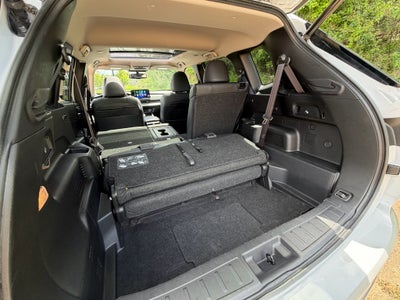 2024 Mitsubishi Outlander Plug-In Hybrid SE