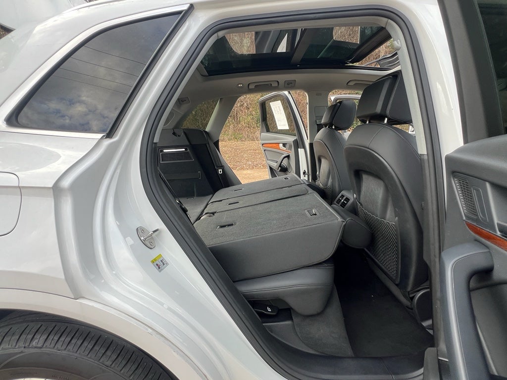 2023 Audi Q5 S line Premium Plus