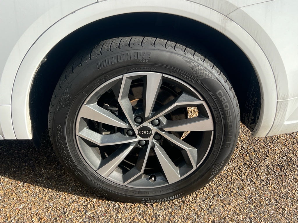 2023 Audi Q5 S line Premium Plus