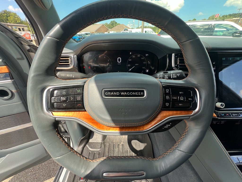 2022 Jeep Grand Wagoneer Series III
