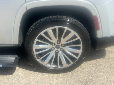 2022 Jeep Grand Wagoneer Series III