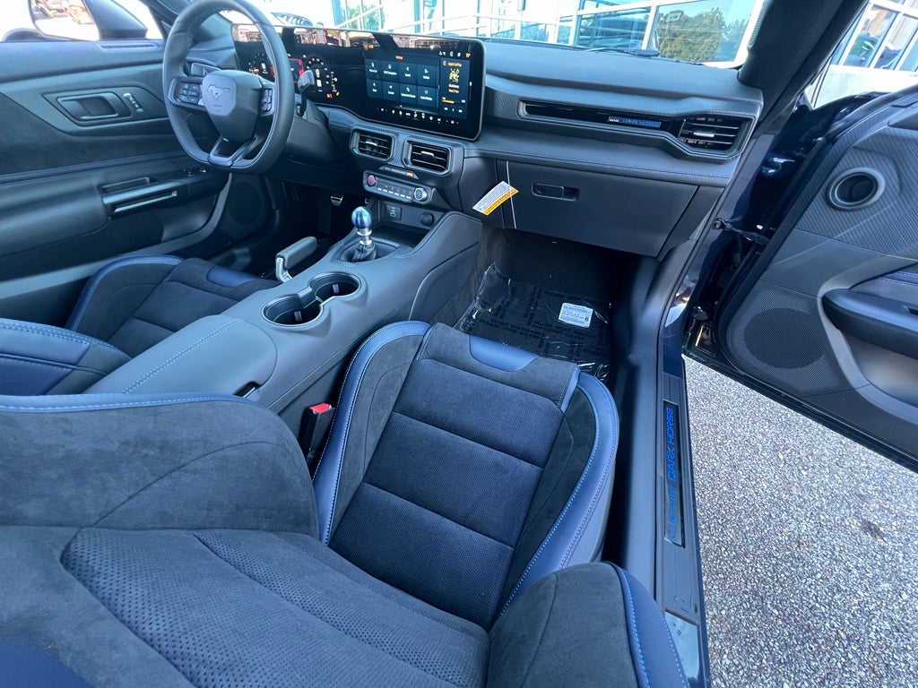 2025 Ford Mustang Dark Horse™ Premium