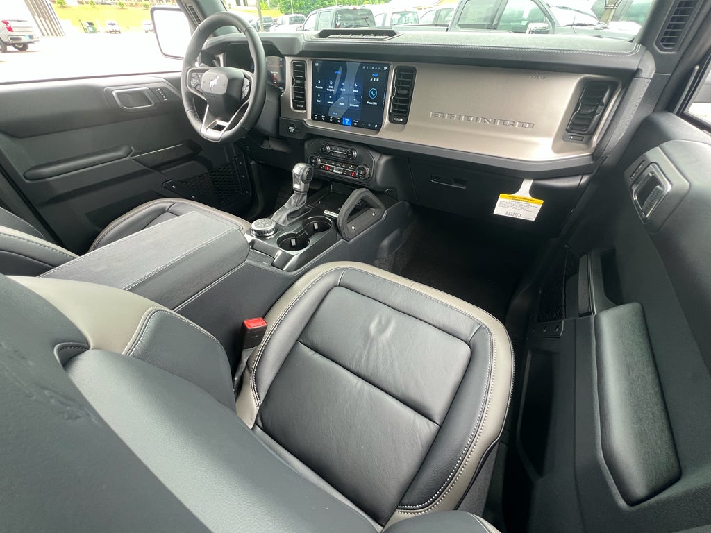 2025 Ford Bronco Outer Banks®