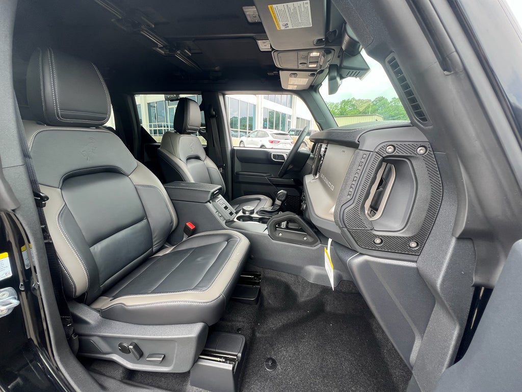 2025 Ford Bronco Outer Banks®