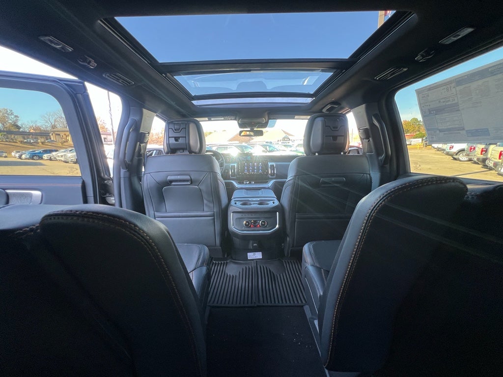 2026 Ford Expedition Tremor®