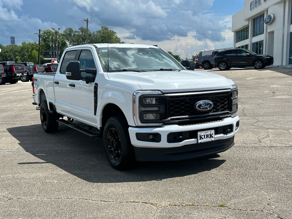 2025 Ford Super Duty F-250® XL