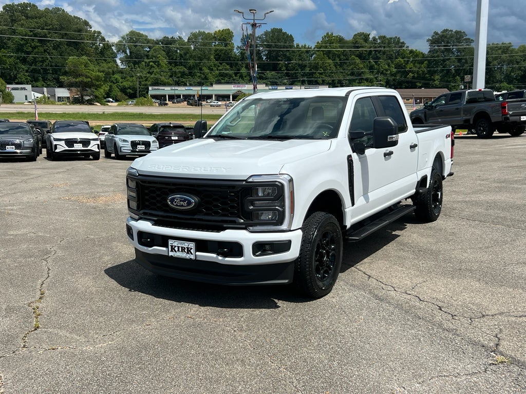 2025 Ford Super Duty F-250® XL