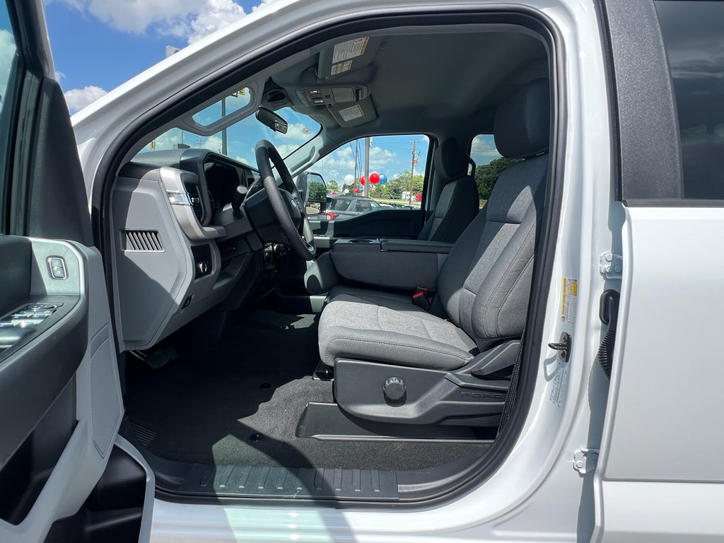 2025 Ford Super Duty F-250® XL