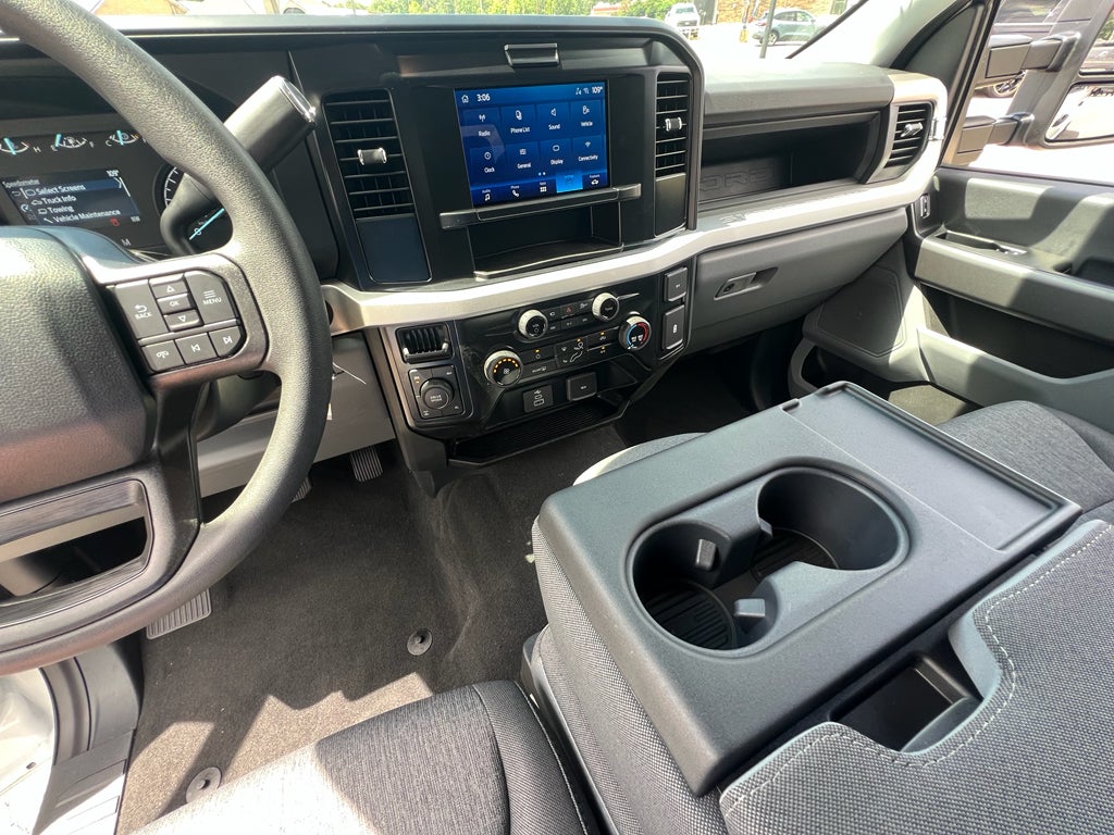 2025 Ford Super Duty F-250® XL