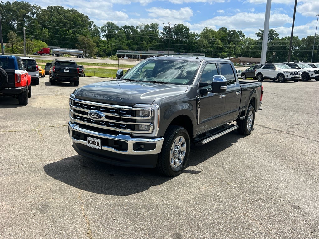 2026 Ford Super Duty F-250® Lariat®
