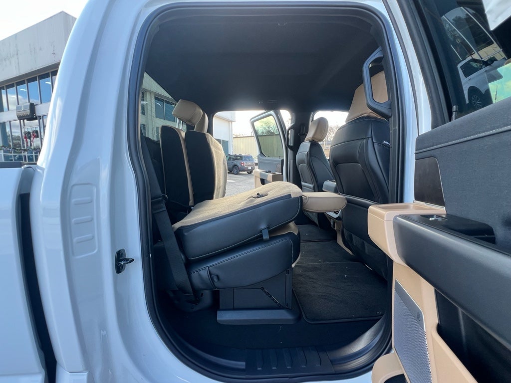 2026 Ford Super Duty F-250® Lariat®