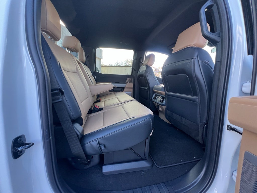 2026 Ford Super Duty F-250® Lariat®