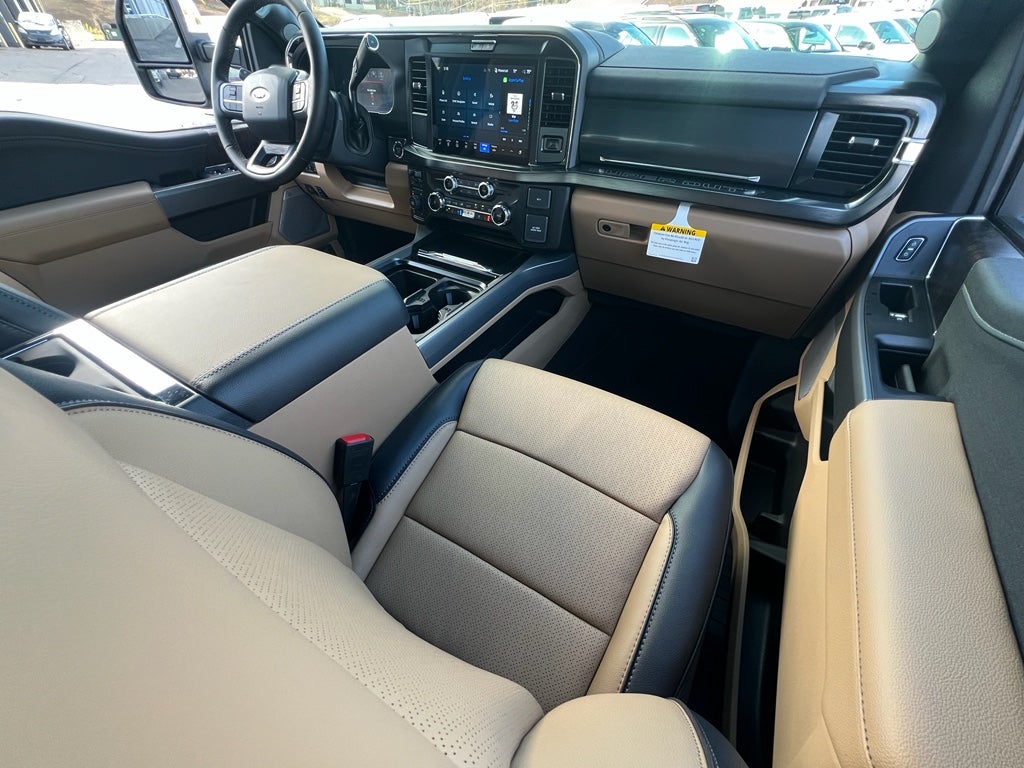 2026 Ford Super Duty F-250® Lariat®