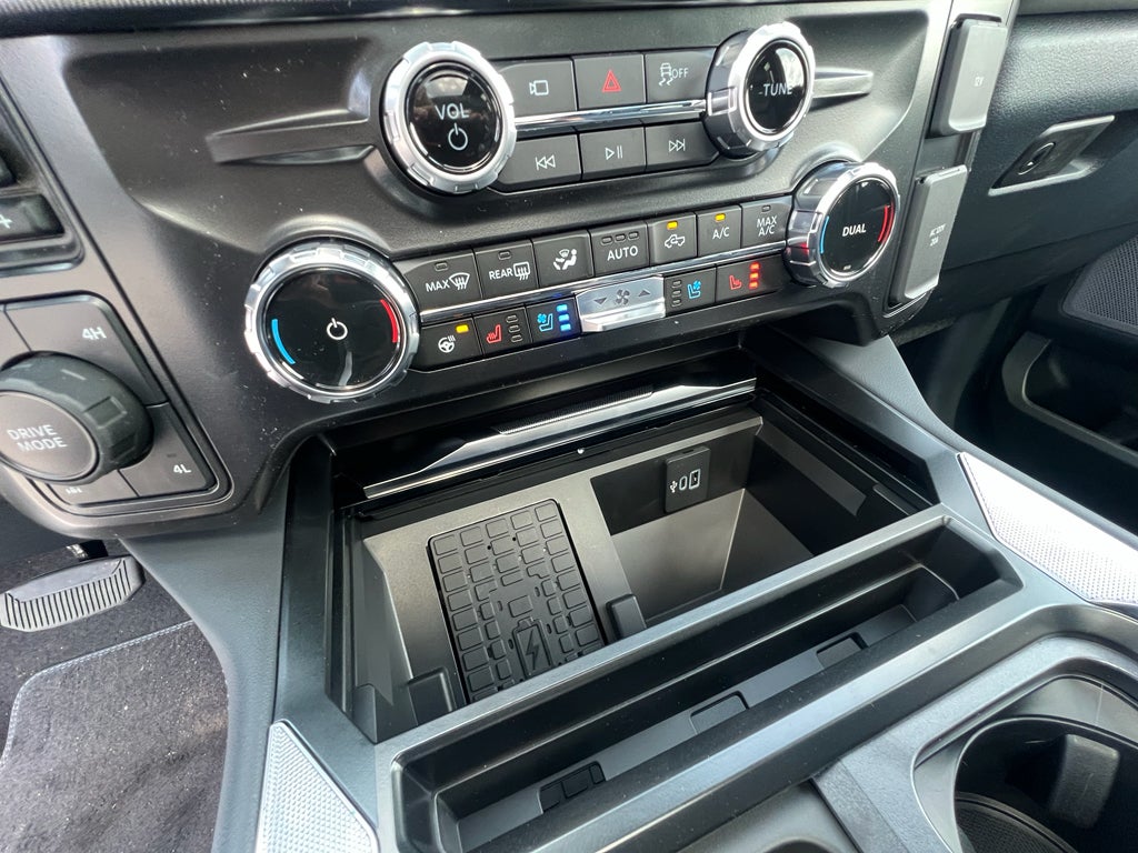 2026 Ford Super Duty F-350® Platinum®