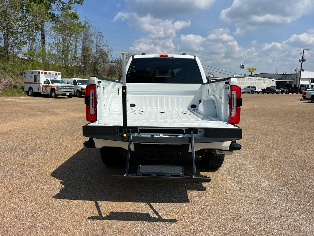 2026 Ford Super Duty F-350® Platinum®
