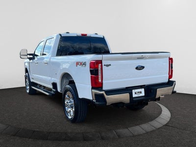 2026 Ford Super Duty F-350® Lariat®