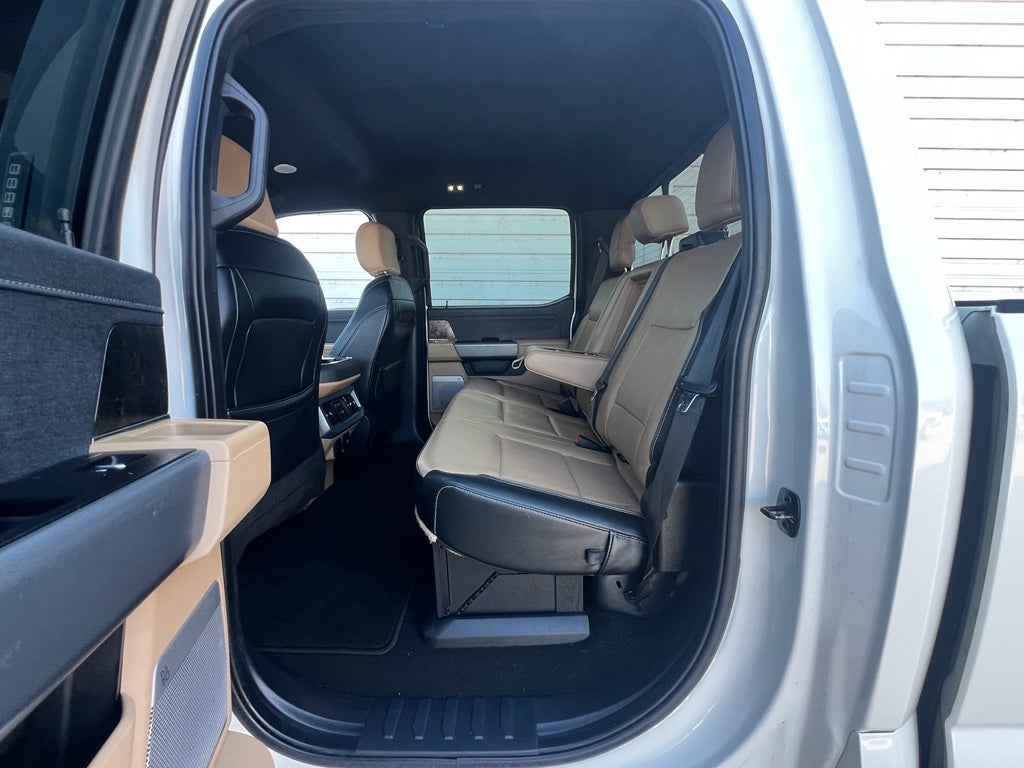 2024 Ford F-350 LARIAT