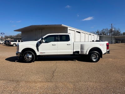 2024 Ford F-350 LARIAT