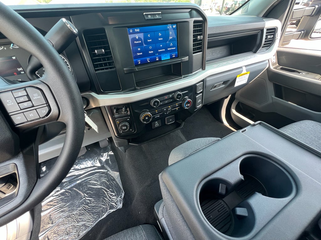 2026 Ford Super Duty F-350® XL