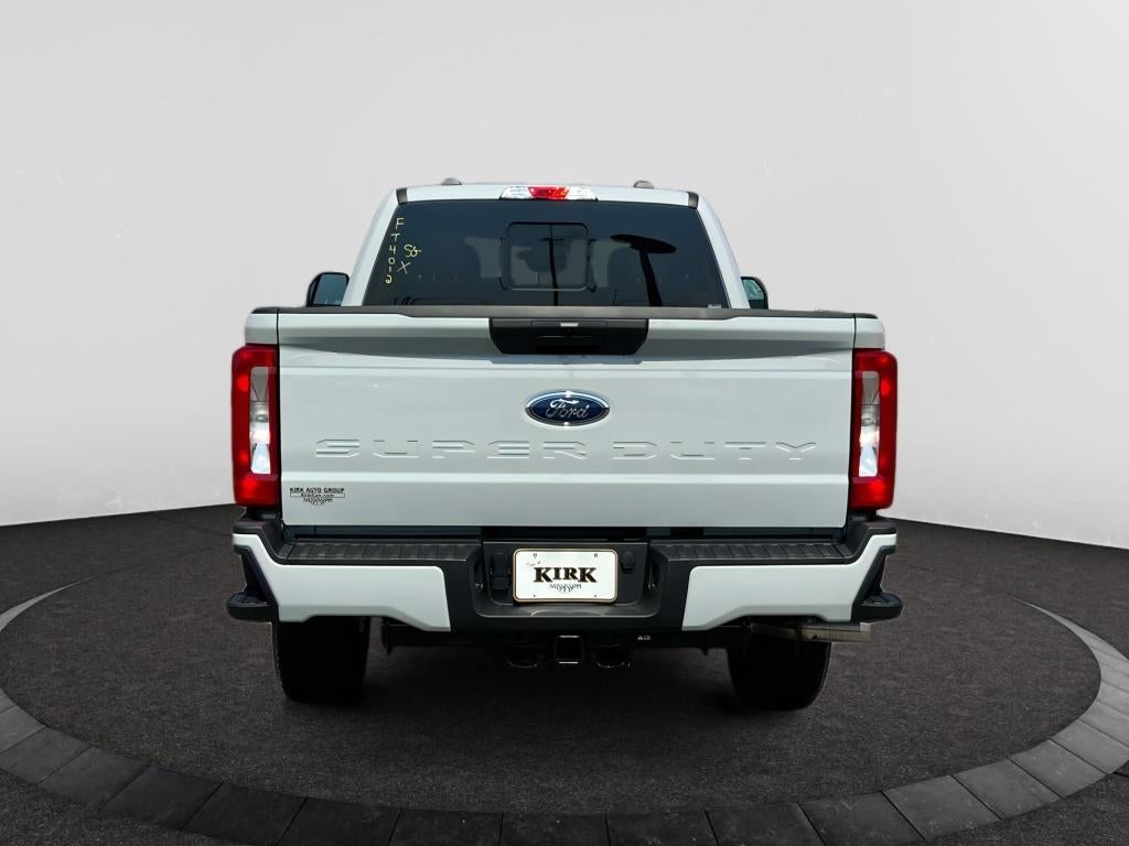 2026 Ford Super Duty F-350® XL