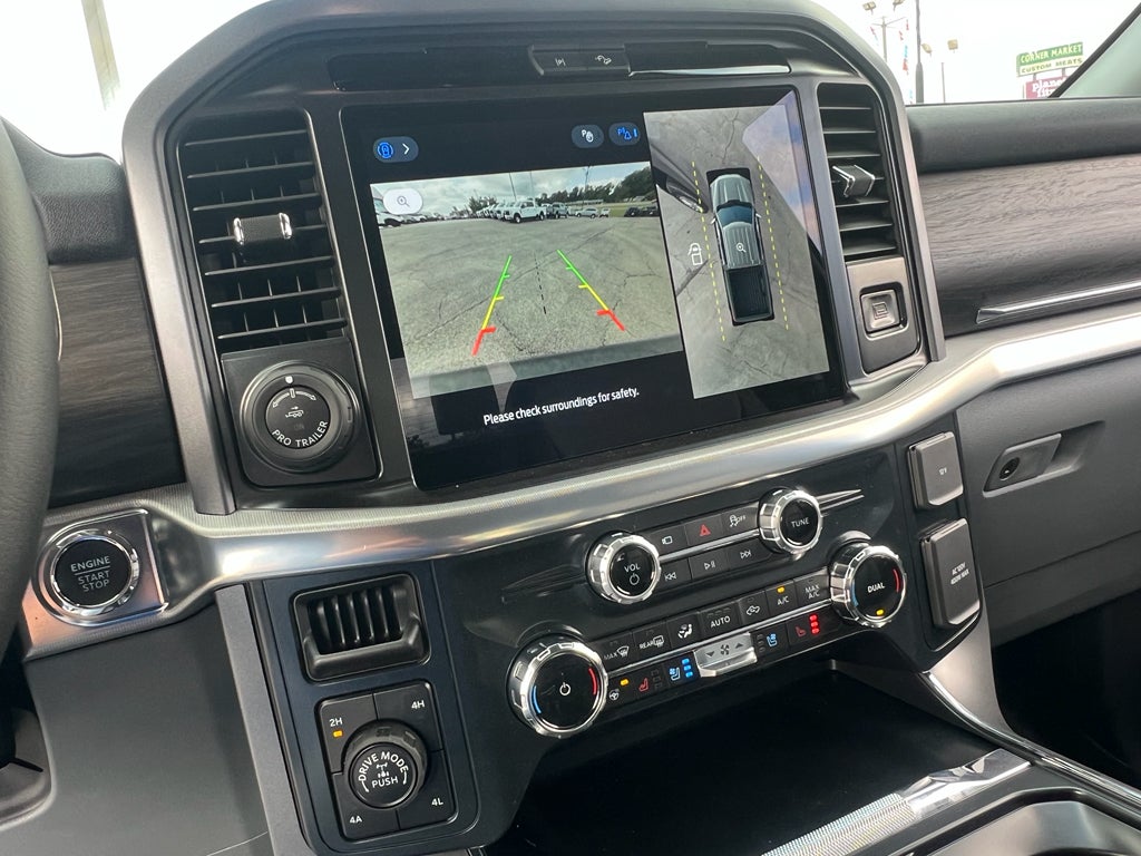 2025 Ford F-150 Lariat®