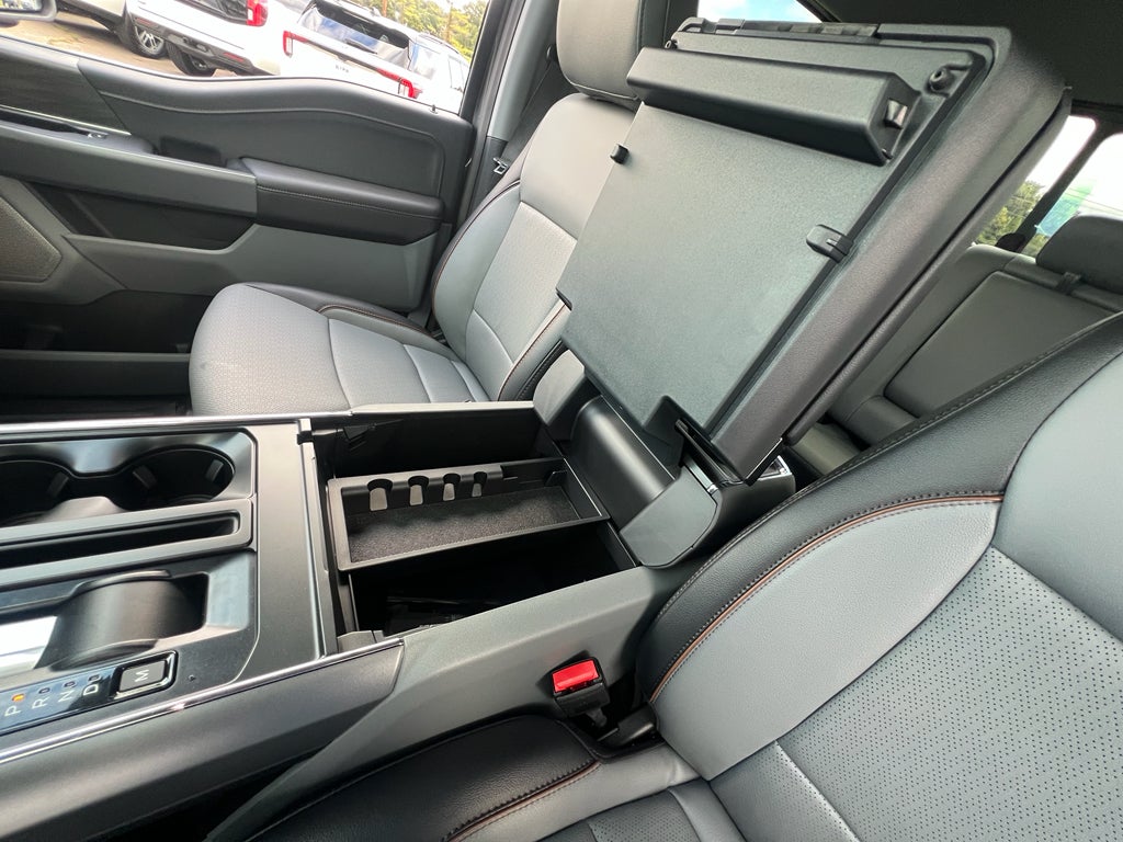 2025 Ford F-150 Lariat®