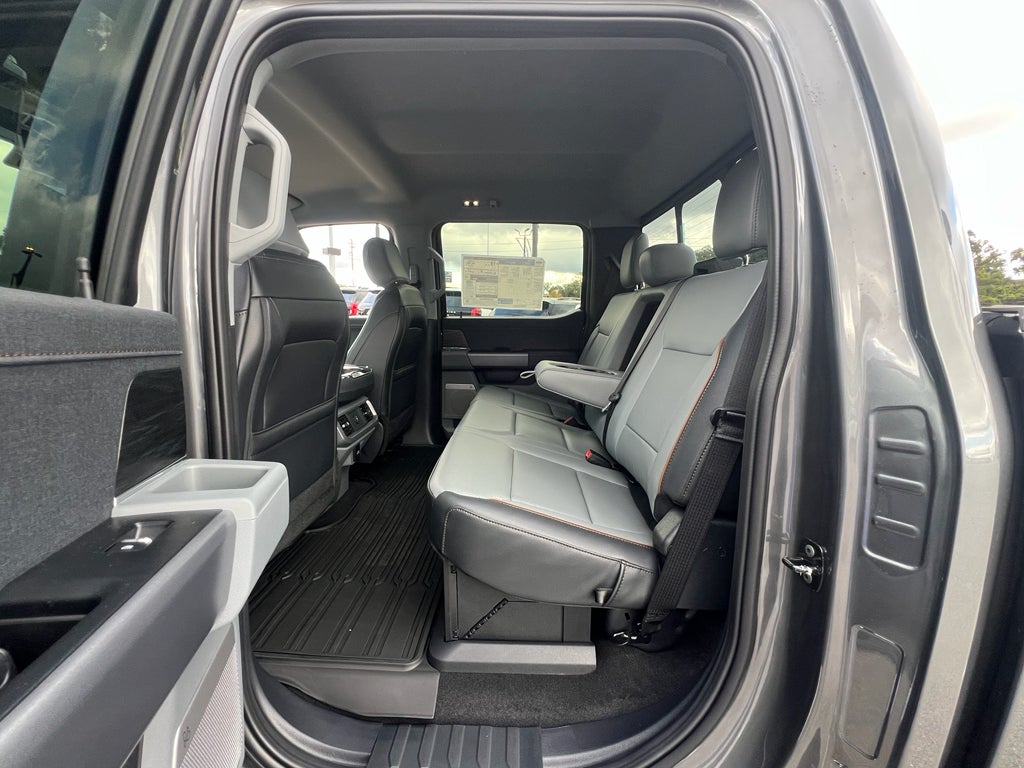 2025 Ford F-150 Lariat®