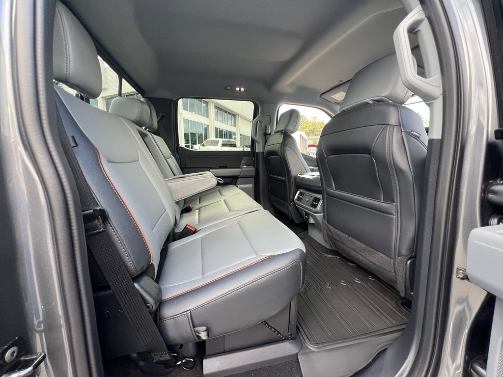 2025 Ford F-150 Lariat®