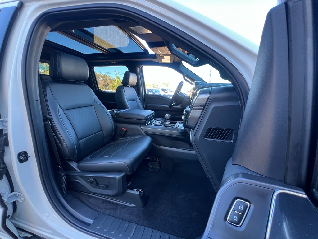 2025 Ford F-150 Lariat®