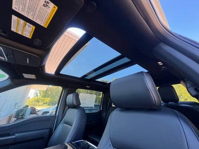 2025 Ford F-150 Lariat®