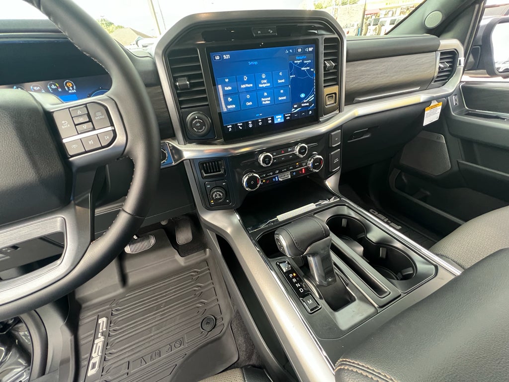 2025 Ford F-150 Lariat®