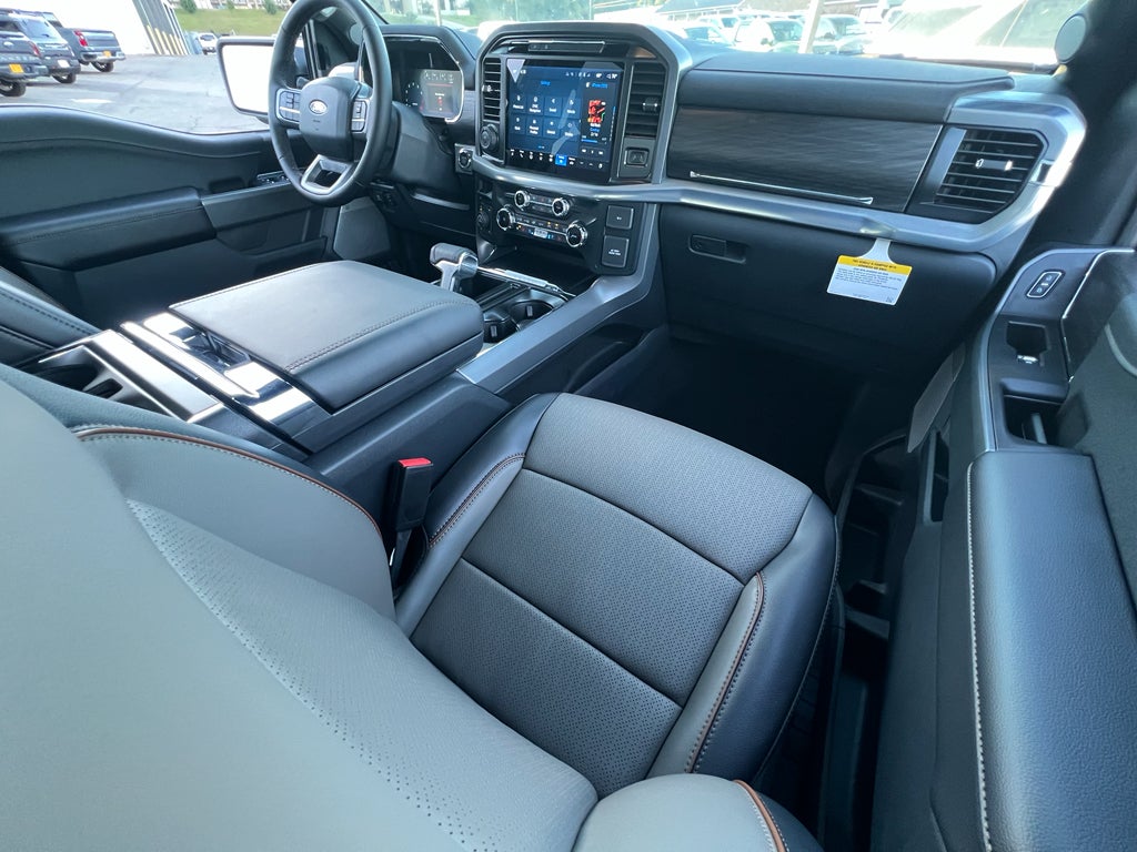 2025 Ford F-150 Lariat®