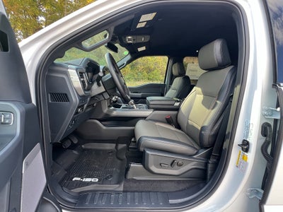 2025 Ford F-150 Lariat®