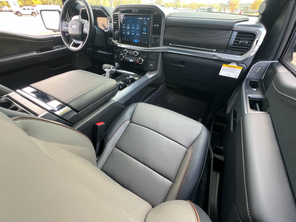 2025 Ford F-150 Lariat®