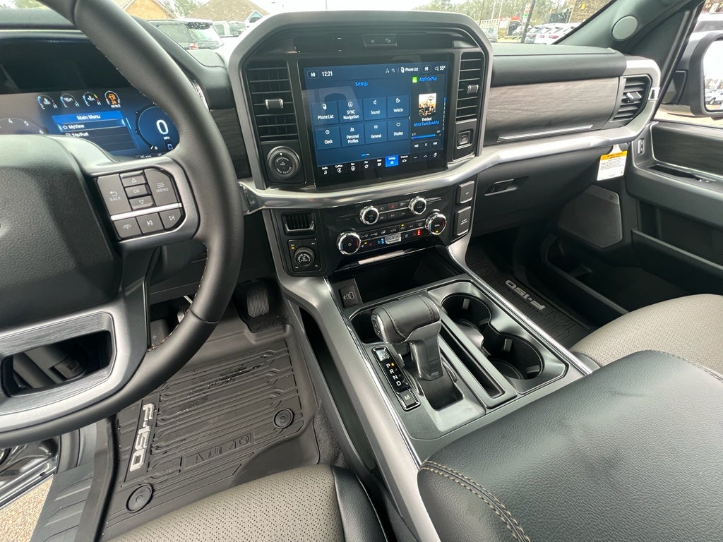 2025 Ford F-150 Lariat®