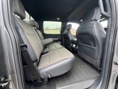 2025 Ford F-150 Lariat®