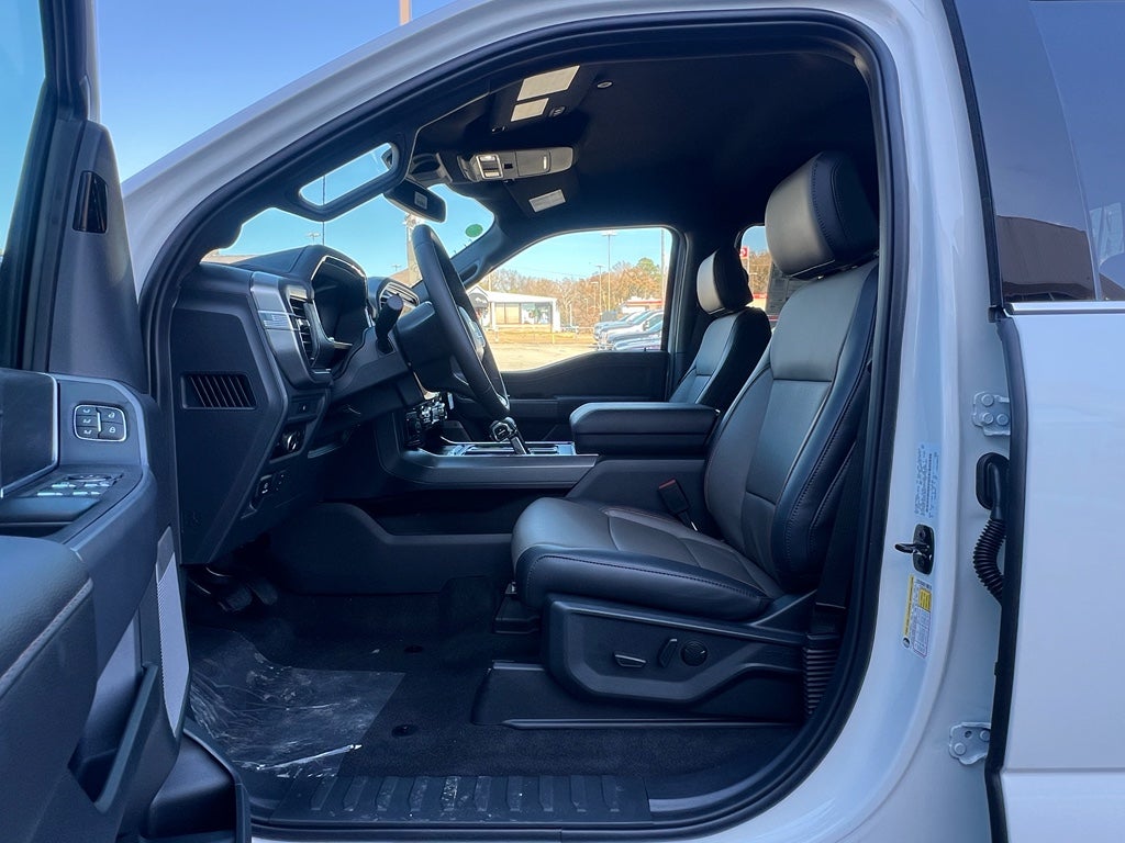 2025 Ford F-150 Lariat®