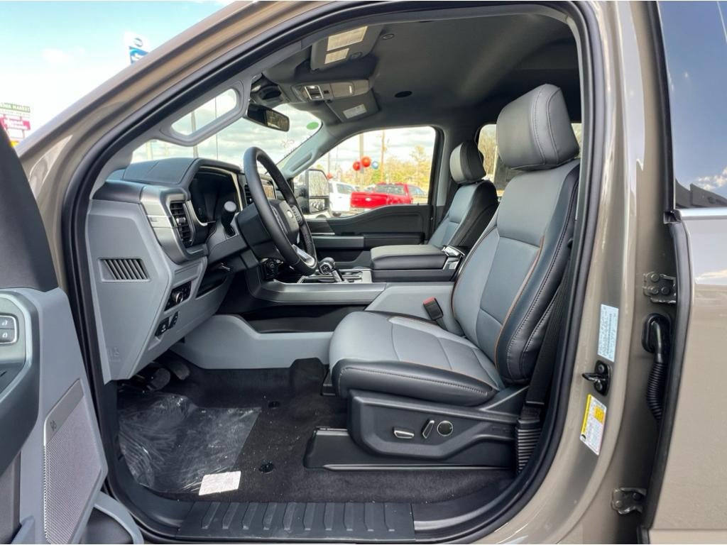 2025 Ford F-150 Lariat®