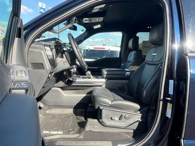 2025 Ford F-150 Platinum®